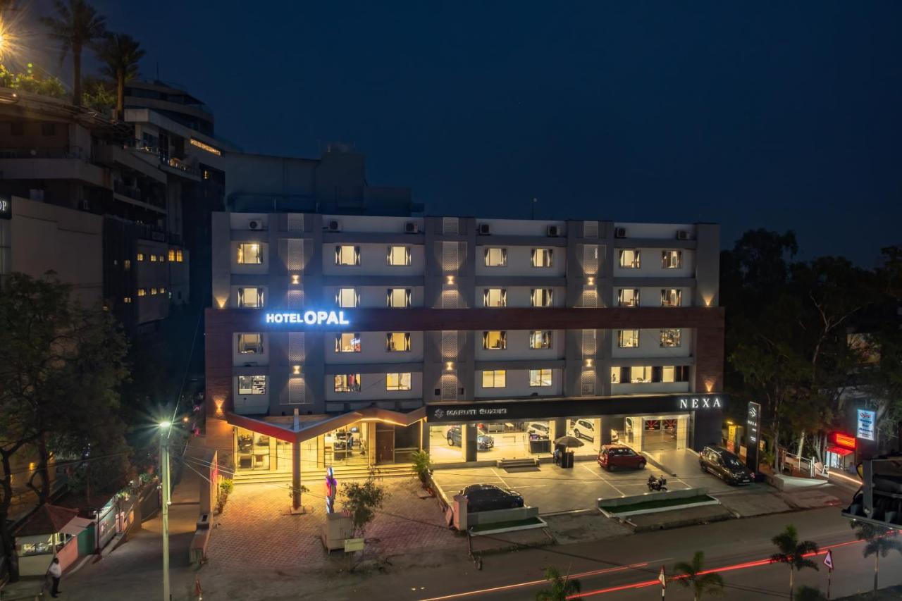 Hotel Opal Kolhapur Dış mekan fotoğraf