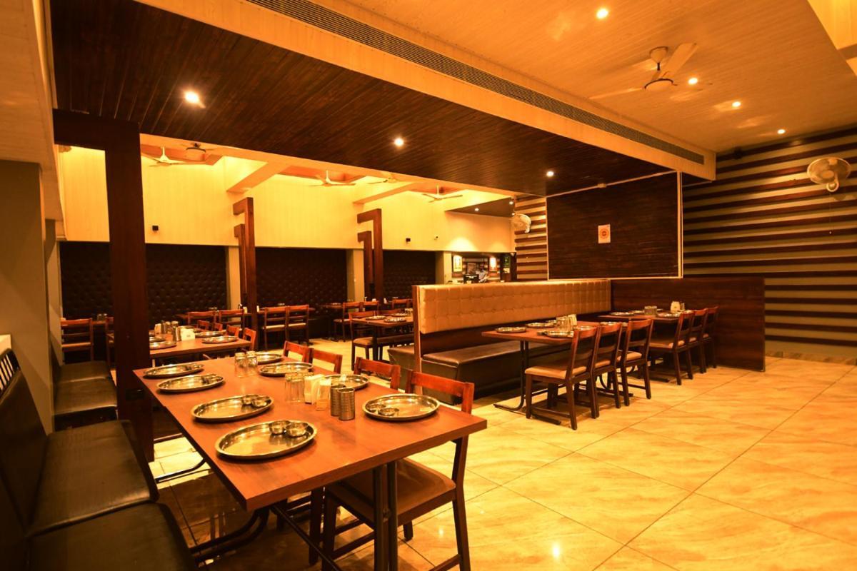 Hotel Opal Kolhapur Dış mekan fotoğraf