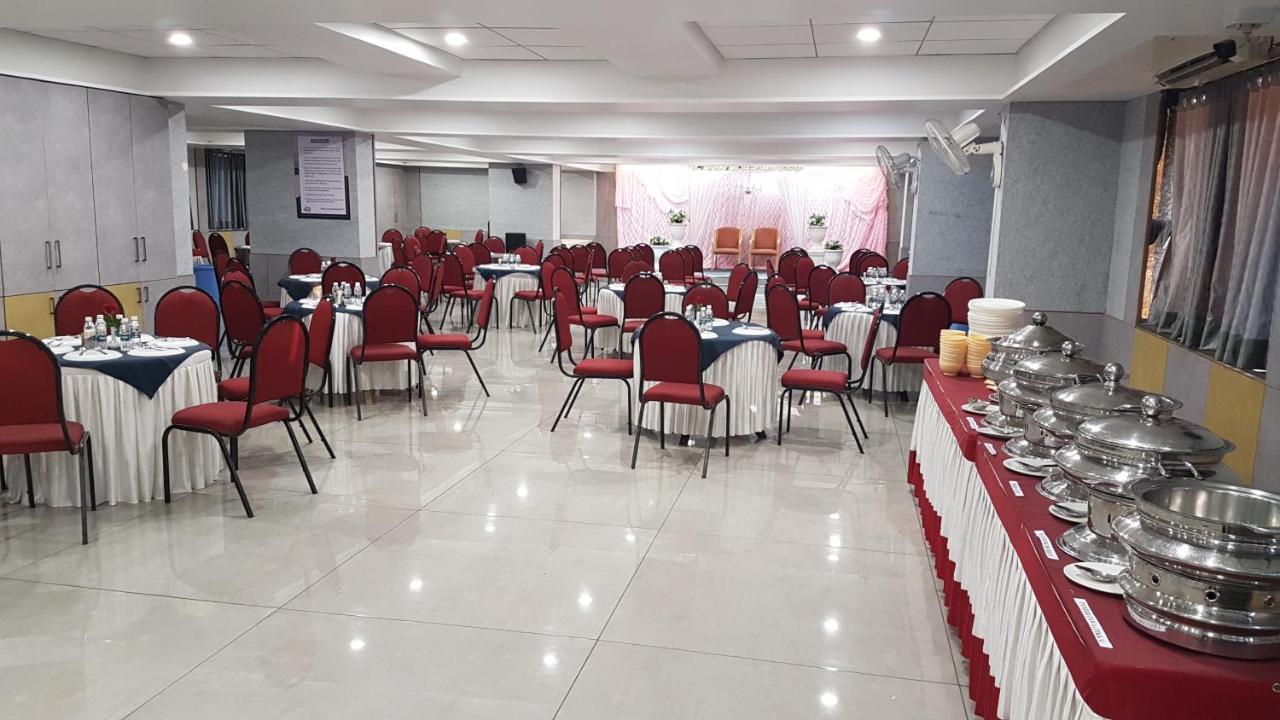 Hotel Opal Kolhapur Dış mekan fotoğraf